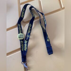 Spirit Airlines Black and Yellow Lanyard NEW free 2pc of Pins